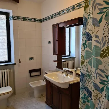 Con Giardino Apartment Pomarance